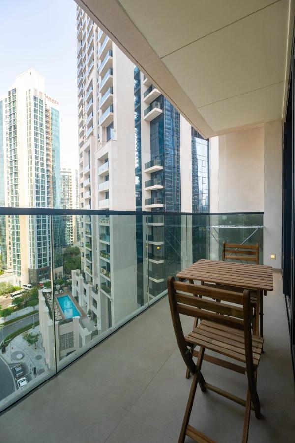Ina Homes - Act 1 Full Burj Khalifa And Fountain Views دبي المظهر الخارجي الصورة